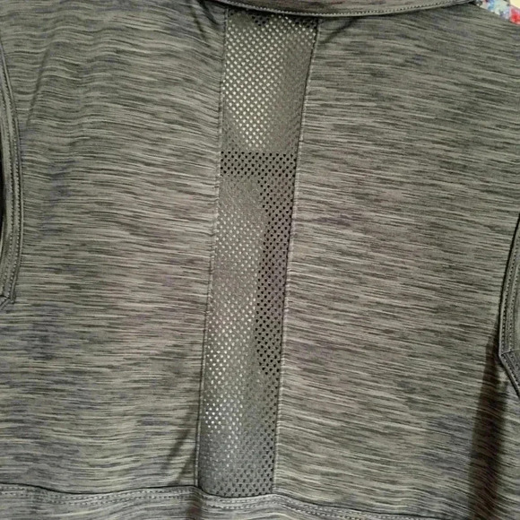 NWOT LIJA performance golf  wear tank - Picture 4 of 10